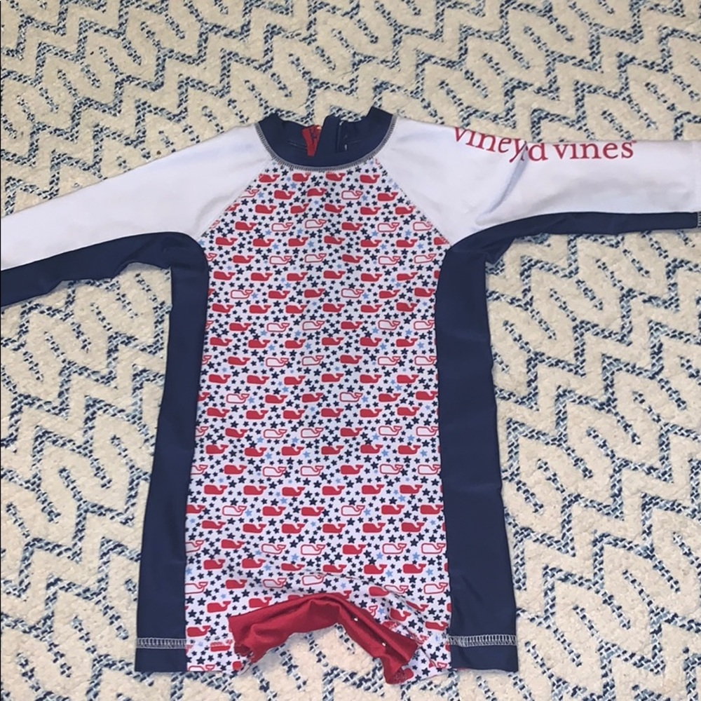 Vineyard vines rash guard swimmie